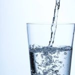 認知症予防に水を飲む